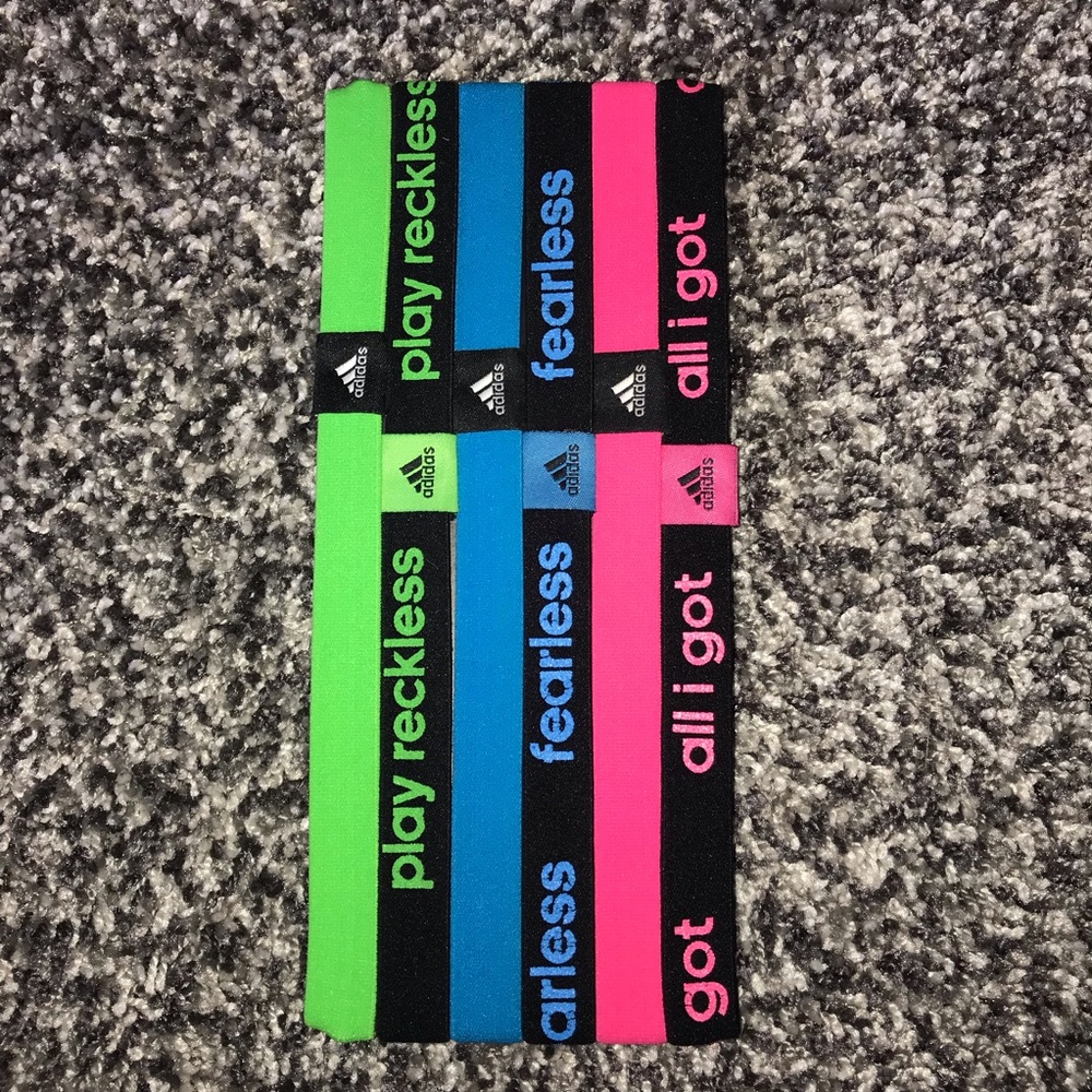 ADIDAS print headbands!